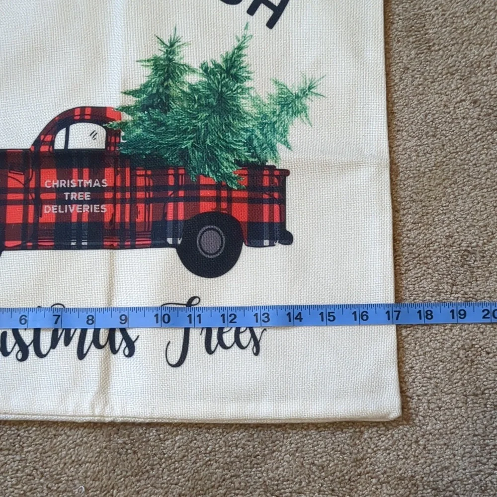 NWOT Farm Fresh Christmas Trees Pillow Cover